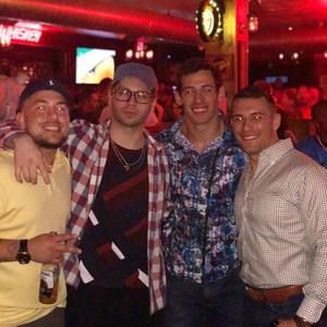 Meet your Posher, Dominic